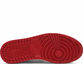 Air Jordan 1 Retro Low OG Chicago